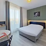 图尔阿德吉奥阿克瑟斯公寓式酒店 公寓式酒店