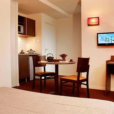 City Residence Tours Aparthotel 3*