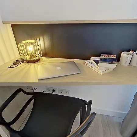 City Residence Tours Lägenhetshotell 3*