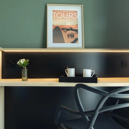 City Residence Tours Aparthotel