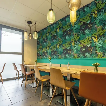 City Residence Tours Aparthotel