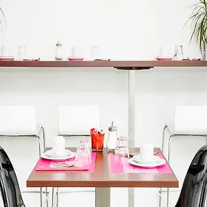 City Residence Tours Aparthotel