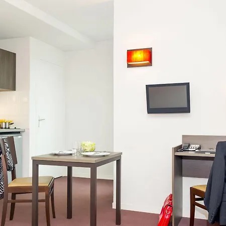 City Residence Tours Lägenhetshotell