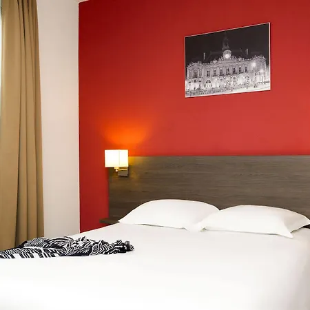 Aparthotel City Residence Tours 3*