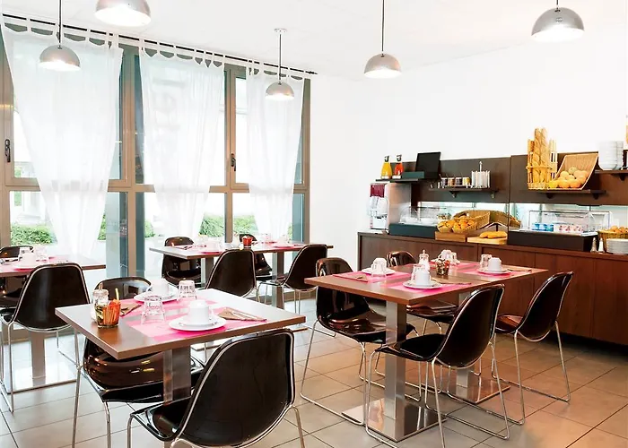 图尔阿德吉奥阿克瑟斯公寓式酒店