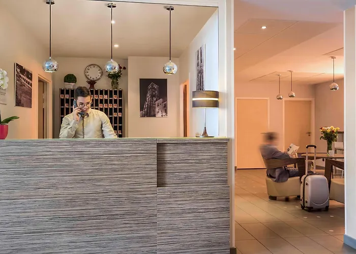 City Residence Tours 3*