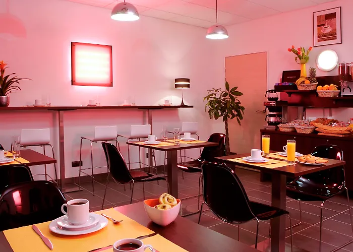 City Residence Tours Aparthotel 3*