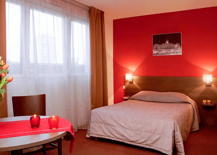 City Residence Tours Τουρ