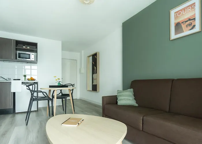 City Residence Tours 3*