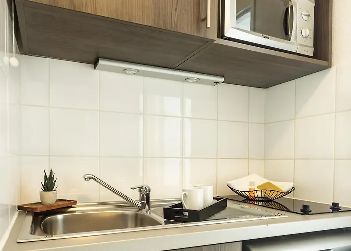 City Residence Tours Aparthotel Tours