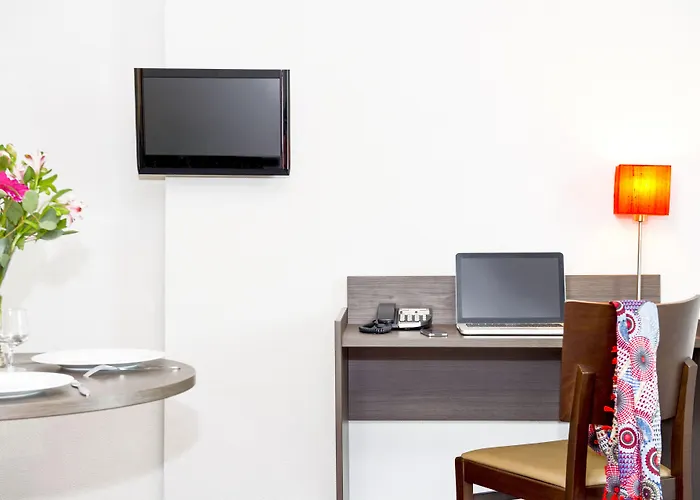 City Residence Tours Aparthotel