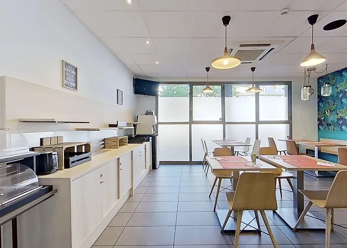 City Residence Tours Aparthotel Tours