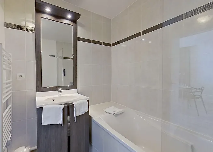 City Residence Tours 3* Tours