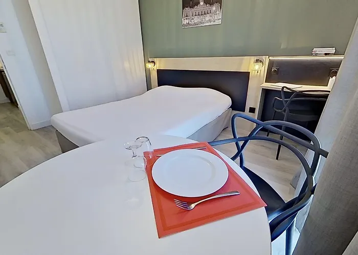 Lägenhetshotell City Residence Tours 3*